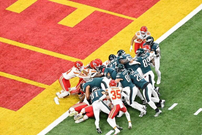 NFL Philadelphia Eagles câștigă Super Bowl LIX